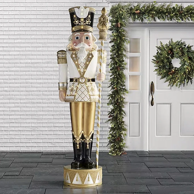 "Christmas decor products examples"